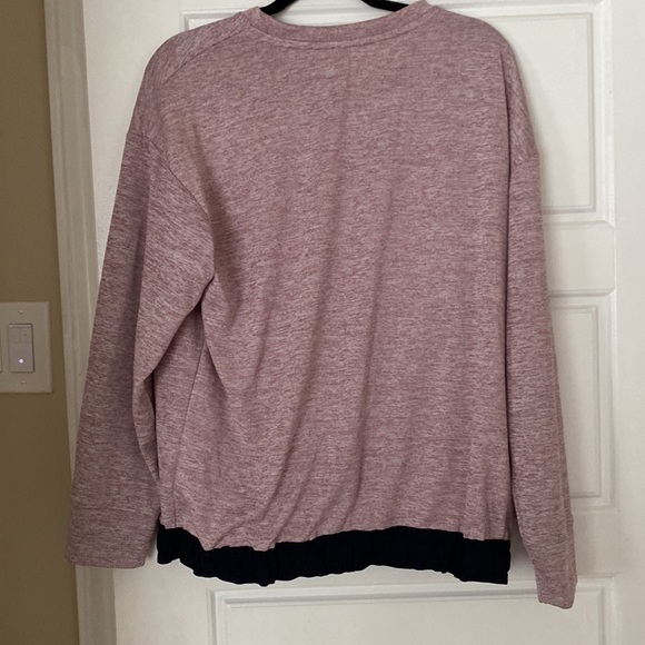 Sweater with bottom elastic - Picture 3 of 3